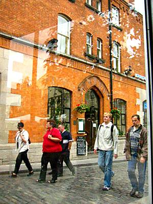 photo by andrew lovatt